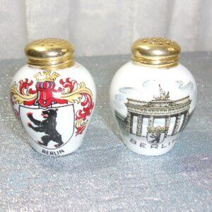 H-385 VINTAGE MINI  SALT AND PEPPER SHAKERS BRAC BAVARIAN (SOUVENIERS)